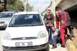Kendisine defalarca aynı soruyu sordu