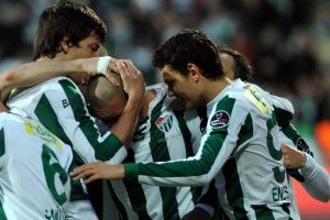 Bursaspor Kayseri'ye u&ccedil;tu
