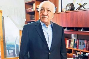 G&uuml;len sessizliğini bozdu