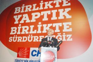 Bozbey, Nil&uuml;fer'e y&ouml;n verecek projeleri a&ccedil;ıkladı
