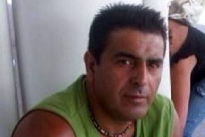Kongo'lu 2 kızı kurtardı, şimdi kayıp