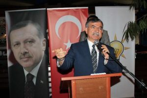 "Sarıyel, 5 yıl daha kaybetmesin"