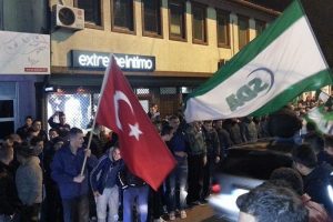 Sırbistan'daki se&ccedil;imlerde Başbakan Erdoğan'a oy &ccedil;ıktı