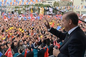 Sahte alimlerin T&uuml;rkiye'ye h&uuml;kmetmesine izin vermeyiz