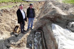 Kanal &ccedil;alışmasından tarih fışkırdı