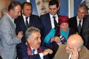 Bakan Yazıcı esnaf ziyaretinde
