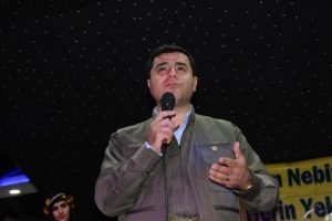 &Ouml;ğrencilere anadillerinde eğitim imkanı verilseydi...