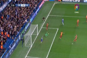 Galatasaray taraftarı İmparator Terim'i arıyor