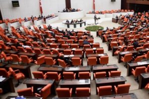 Meclis fezlekeler i&ccedil;in toplanıyor