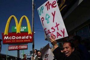 McDonald's'ta asgari &uuml;cret isyanı