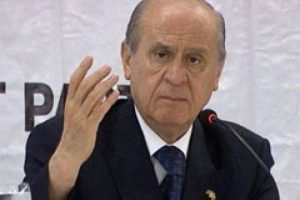 Bah&ccedil;eli'den Kıı&ccedil;daroğlu'na bozkurt tepkisi