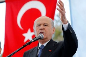 Gen&ccedil;ler birilerinin kışkırtması ile sokağa y&ouml;nelmemeli