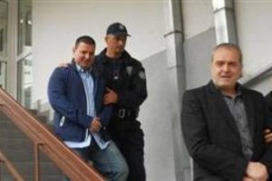 En b&uuml;y&uuml;k uyuşturucu baronu yakalandı