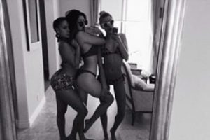 Kylie Jenner ablasının izinden ilerliyor!