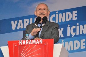 "Bu zat toplumu b&ouml;l&uuml;yor, kavga &ccedil;ıkarıyor"