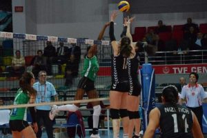 Bursa B&uuml;y&uuml;kşehir Beşiktaş'a şans tanımadı:3-1