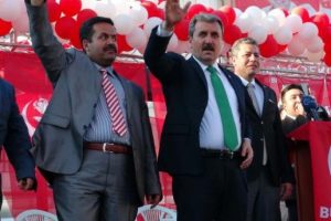 Destici, h&uuml;k&uuml;metin Suriye politikasını eleştirdi