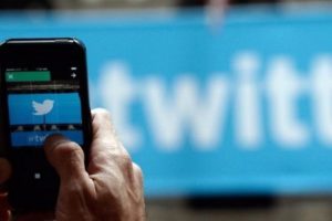 Batı basını 'twitter yasağı'nı Reuters'tan g&ouml;rd&uuml;