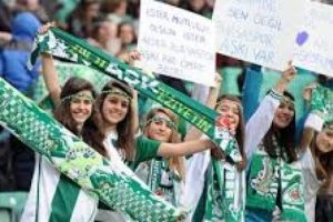 Bursaspor'un kadın ve &ccedil;ocuk taraftar uğuru sona erdi