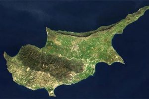 G&uuml;ney Kıbrıs'ta 3 g&uuml;n yas ilan edildi