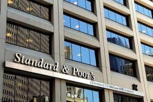 S&P, Brezilya'nın kredi notunu d&uuml;ş&uuml;rd&uuml;