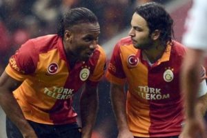 Drogba ve Sel&ccedil;uk kavga mı etti?