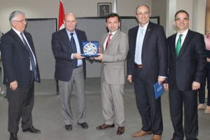"Perakende sekt&ouml;r&uuml;n&uuml; ayağa kaldırmalıyız"