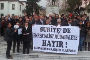 'İktidar tehlikeli bir oyun oynuyor'