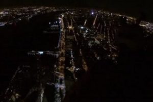 New York'ta 104 katlı kulenin tepesinden atlayan adam