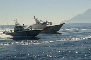 Yunan Sahil G&uuml;venlik botları T&uuml;rk denizcileri taciz etti