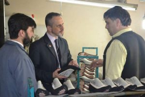 "Ayakkabıcı esnafına destek vereceğiz"