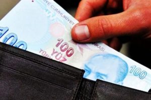 Ev sahibi olan da muhta&ccedil;lık aylığı alabilecek