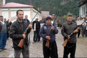 Hayvan hırsızlığı k&ouml;yl&uuml;leri isyan ettirdi