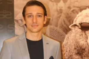 Engin Hepileri, Sarar'ın yeni koleksiyonunu tanıttı...