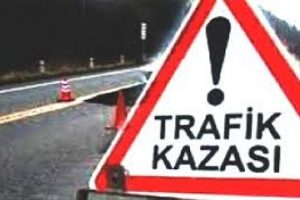 İstanbul'da feci kaza:2 &ouml;l&uuml;