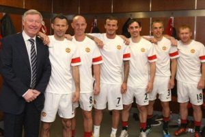92'nin Şeytanları Salford'u satın aldı