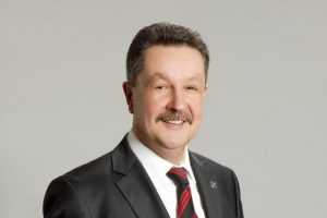 "Bursa'yı y&ouml;netmek b&uuml;y&uuml;k sorumluk gerektiriyor"