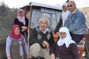 14 se&ccedil;men i&ccedil;in 10 muhtar adayı var