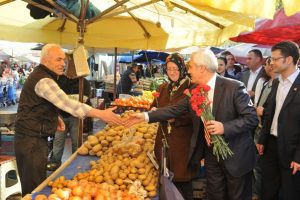 Bozbey, &Ccedil;alı ve Başk&ouml;y'de halkla buluştu