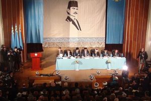 Kırım Tatarları "milli &ouml;zerklik" kararı aldı