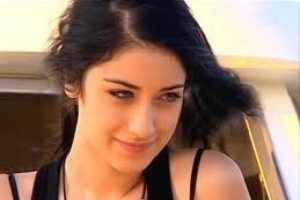 Hazal Kaya'nın kıskan&ccedil;lık krizi
