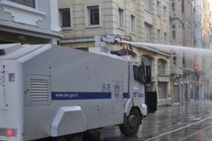 Taksim'de g&uuml;venlik &ouml;nlemleri arttırıldı!