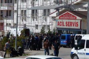 Sandığa kan sı&ccedil;radı: 1 &ouml;l&uuml;, 3 yaralı