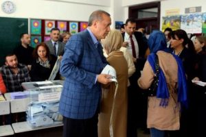Rusya ve Bosna'dan Erdoğan'a se&ccedil;im tebriği