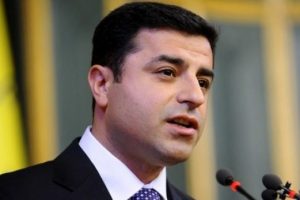 Demirtaş'tan cemaate destek a&ccedil;ıklaması