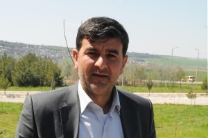 Dİyarbakır'da bu mahallenin muhtarını cezaevindekiler se&ccedil;ti