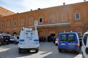 BDP'li belediye başkanına silahlı saldırı