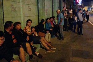 8.2 b&uuml;y&uuml;kl&uuml;ğ&uuml;nde deprem ve tsunami!
