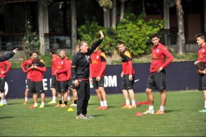 Galatasaray, Fenerbah&ccedil;e'ye bileniyor