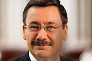 Melih G&ouml;k&ccedil;ek'ten s&uuml;rpriz ziyaret!